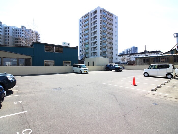 プレアデス参番館の物件外観写真