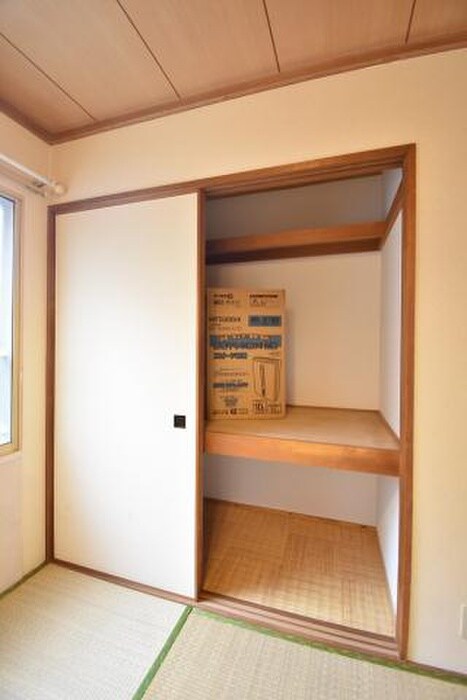 レジデンツ・ビ－ネの物件内観写真