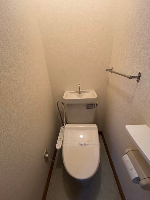 セ・ラ・ヴィ澄川の物件内観写真