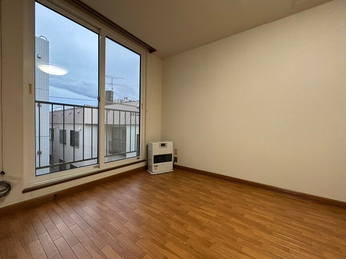 セ・ラ・ヴィ澄川の物件内観写真