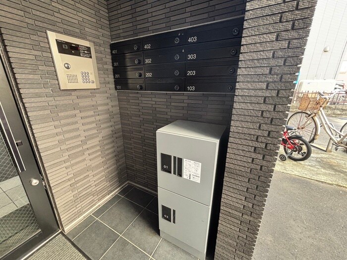 レグザ山鼻の物件外観写真