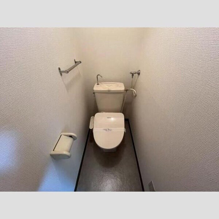 メゾンエクレーレ北18条の物件内観写真