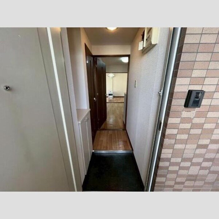 メゾンエクレーレ北18条の物件内観写真