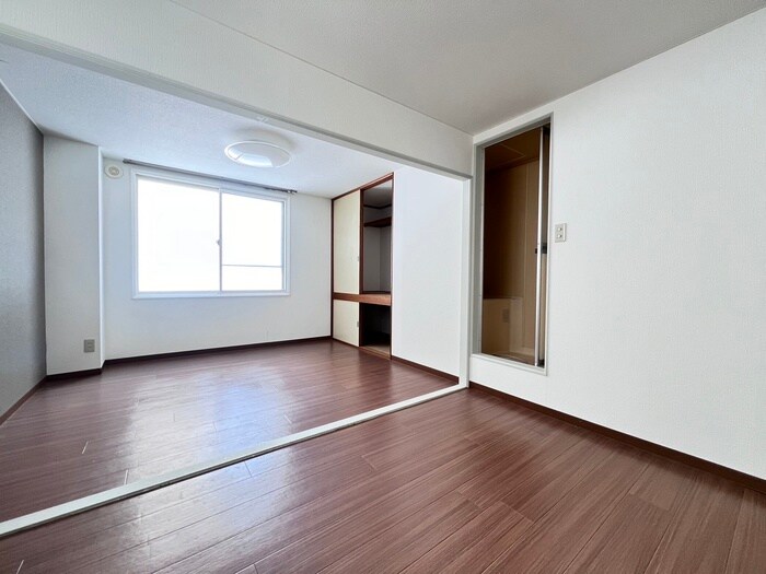 ツインブランシェ西館の物件内観写真