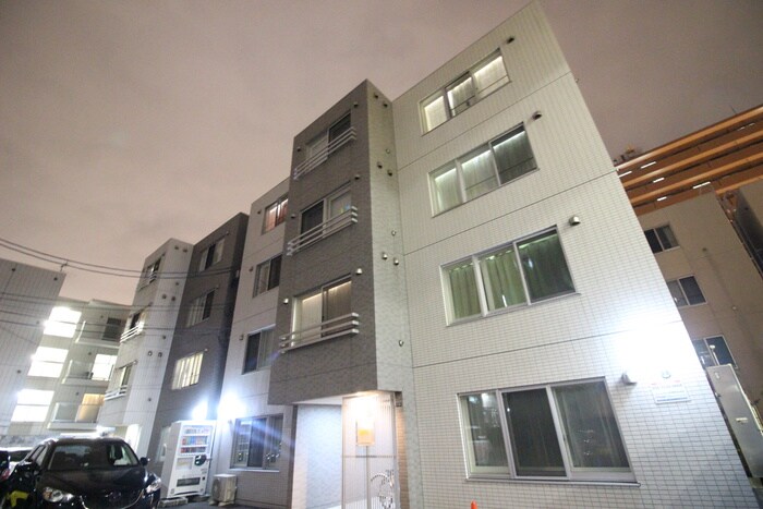 WIN・VENETIANの物件外観写真