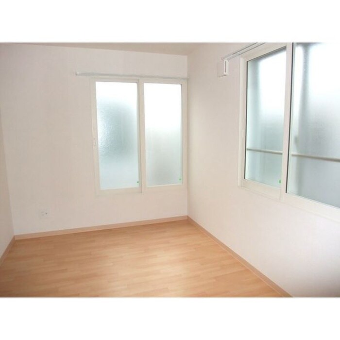 WIN・VENETIANの物件内観写真