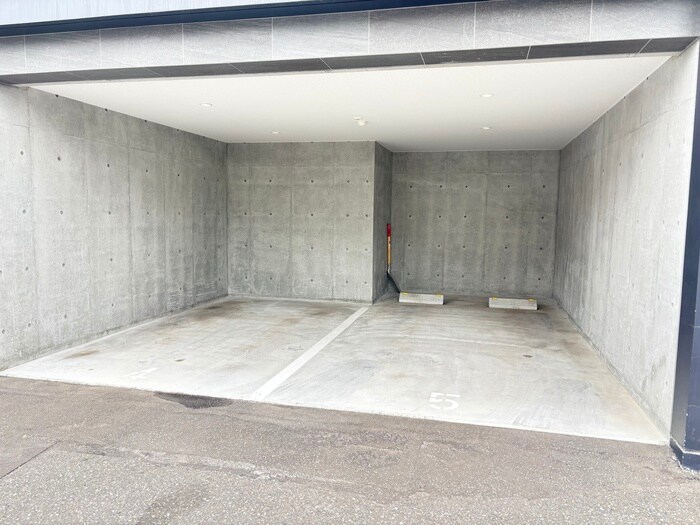 GRANDUKE永山公園通の物件外観写真