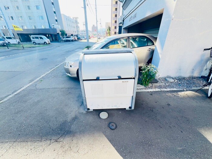 エムアールレジデンスN32の物件外観写真