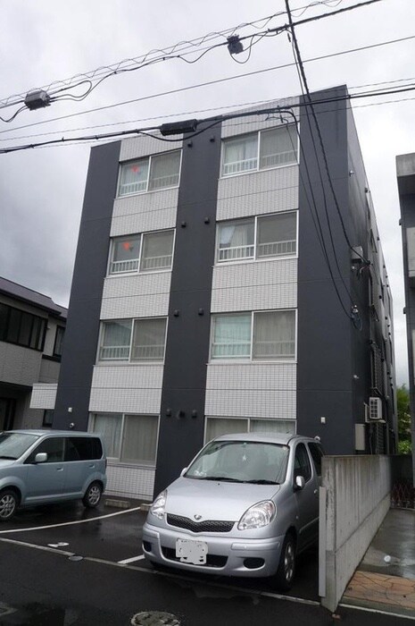 リアライズ発寒の物件外観写真