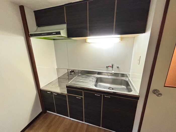 グリ－ンパ－ク宮の森の物件内観写真