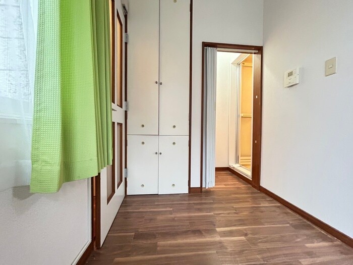 ルミエールアライ２の物件内観写真