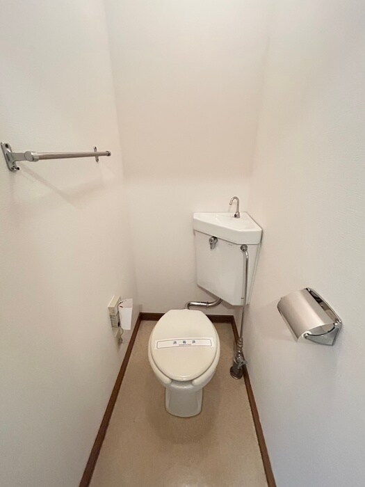 ルミエールアライ２の物件内観写真