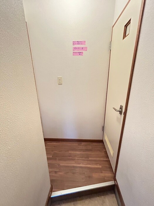 ルミエールアライ２の物件内観写真