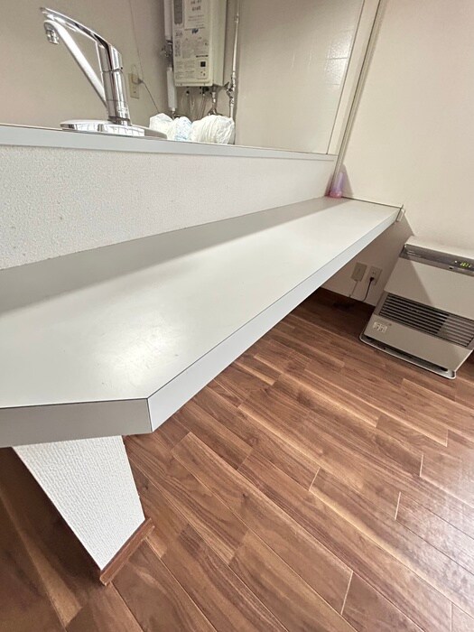 ルミエールアライ２の物件内観写真