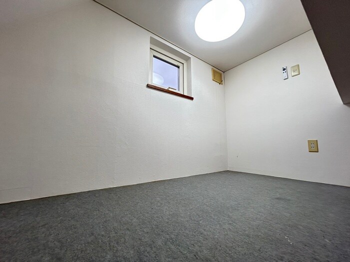 ルミエールアライ２の物件内観写真