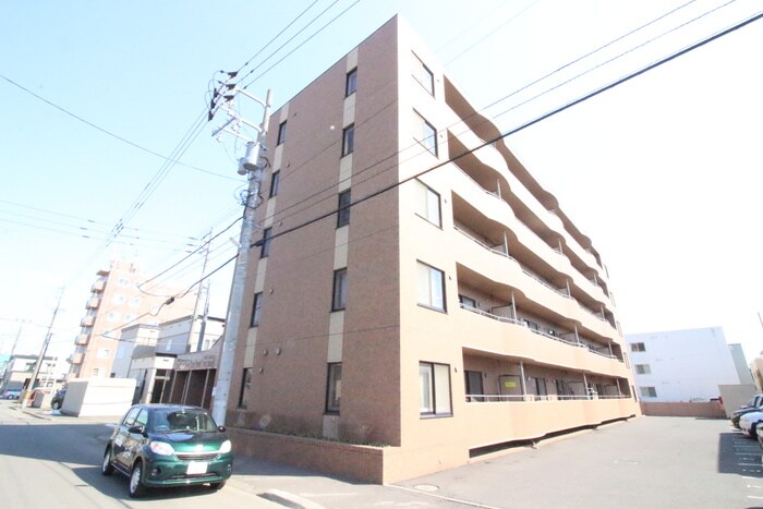 ルシ－ド菊水元町の物件外観写真