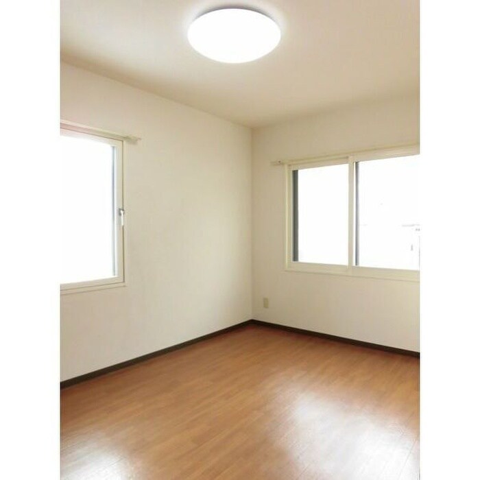 ルシ－ド菊水元町の物件内観写真