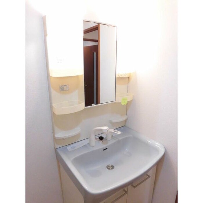 ルシ－ド菊水元町の物件内観写真