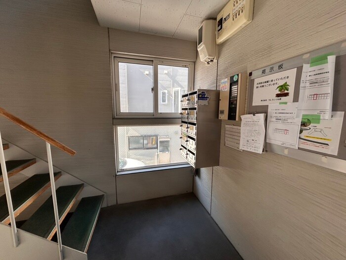 マンション浅野弐号館の物件外観写真