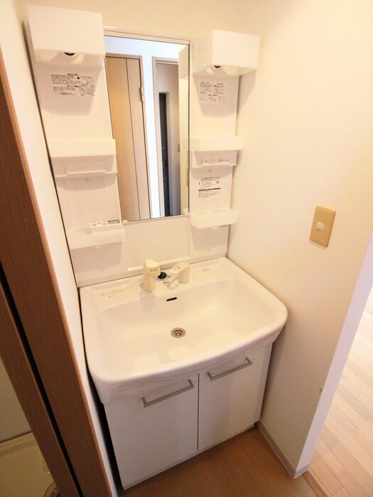 サムティ学園前の物件内観写真