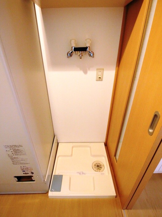 サムティ学園前の物件内観写真