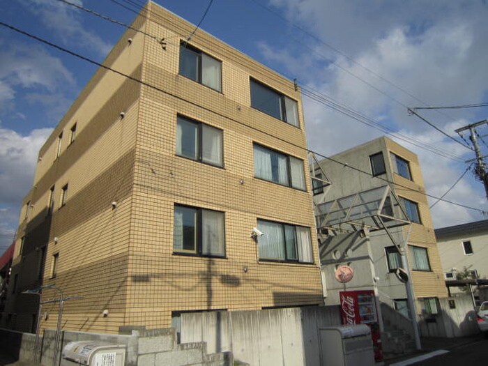 ローヤルハイツ山の手の物件外観写真