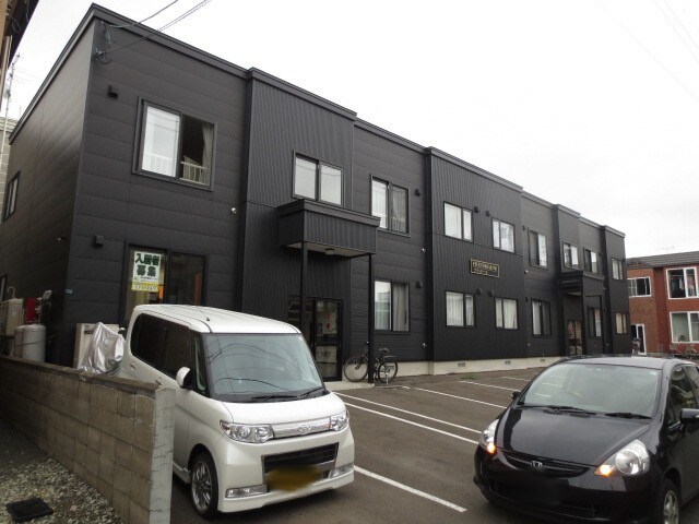 プランド－ル北２７条の物件外観写真