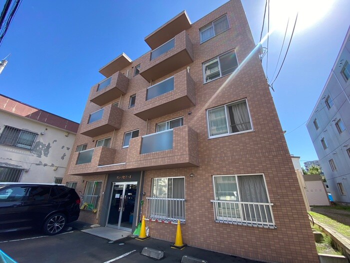 サンリビエールの物件外観写真