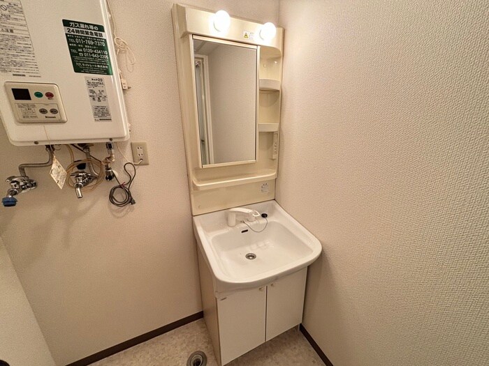 サンリビエールの物件内観写真