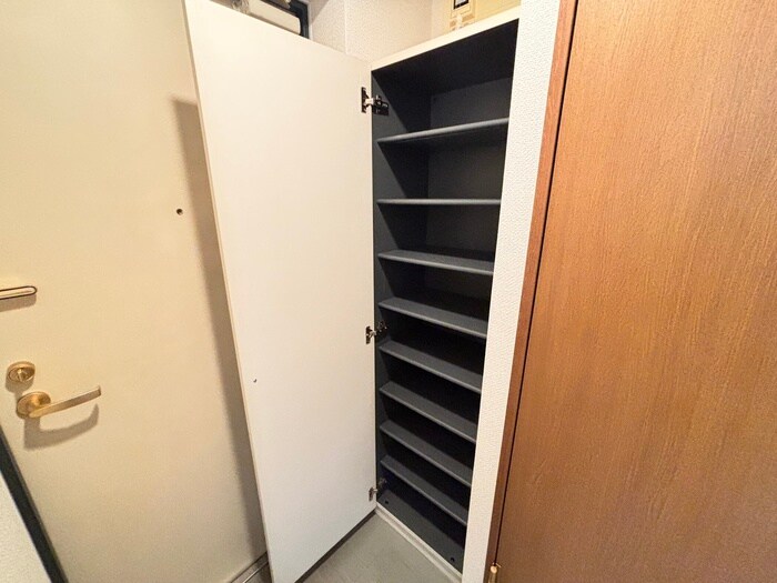 サンリビエールの物件内観写真