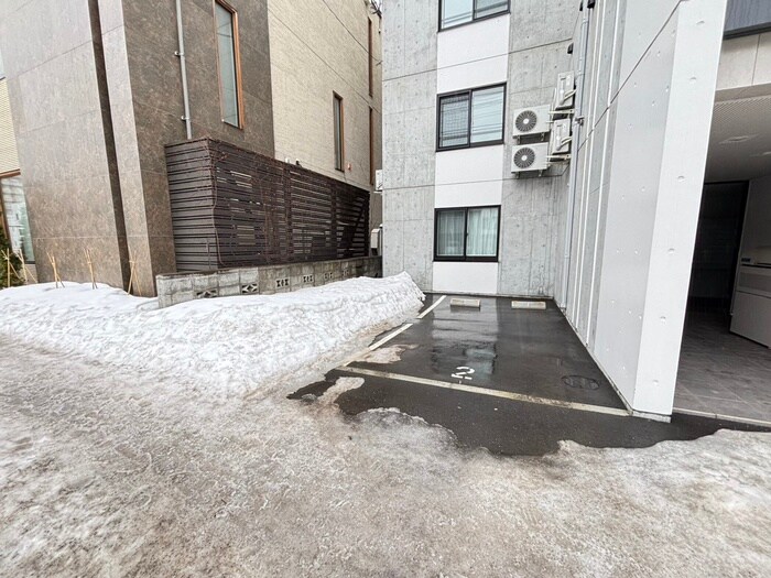 ル・ヌアージュ北円山の物件外観写真