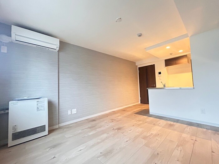 Ta-Ri-Ru学園前の物件内観写真