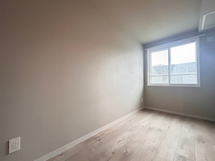 Ta-Ri-Ru学園前の物件内観写真