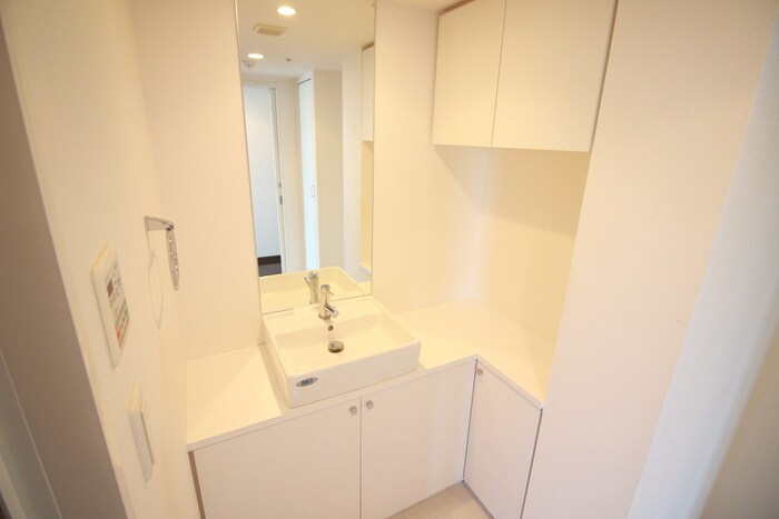 レジディア大通公園の物件内観写真