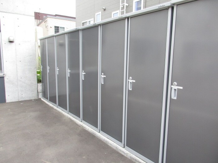 ミリュー本町の物件外観写真