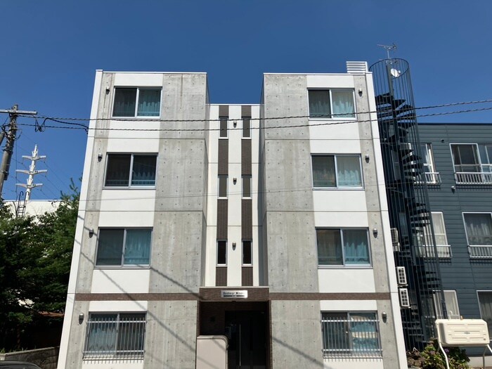 ボヌール美園の物件外観写真