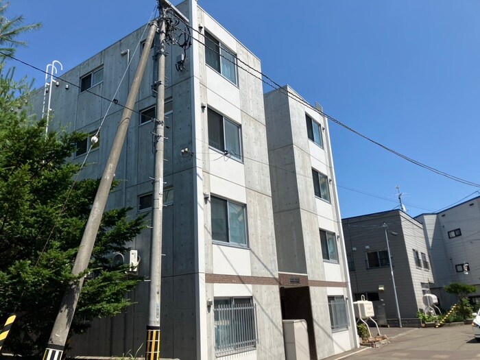 ボヌール美園の物件外観写真