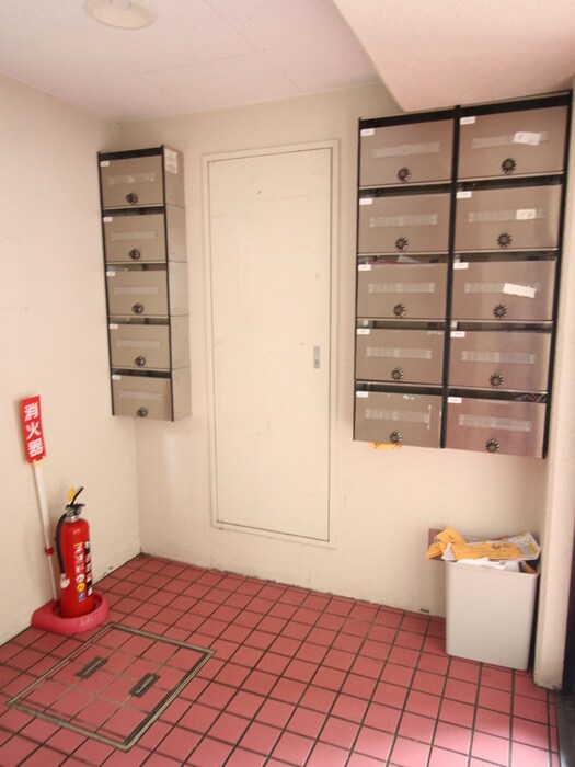 スカイパレス３２の物件外観写真