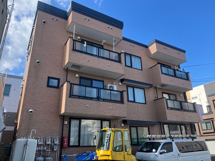 カトレア１２の物件外観写真