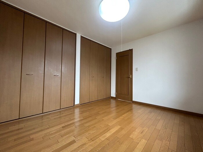 カトレア１２の物件内観写真