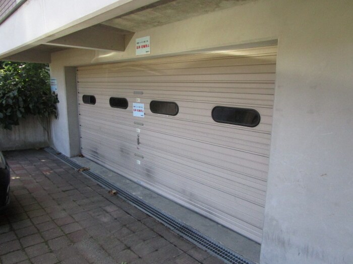 ミレニアム学園前の物件外観写真