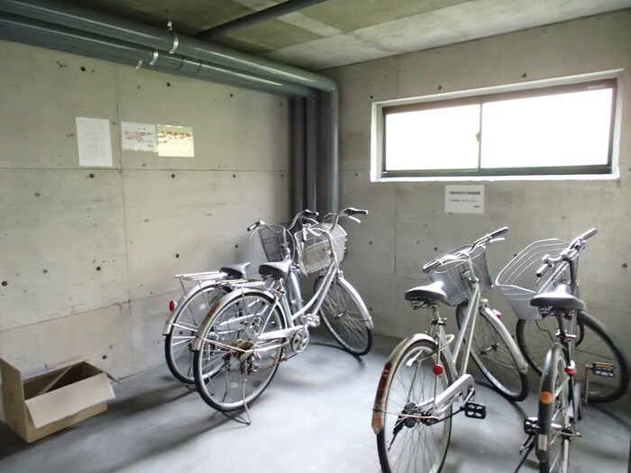 ミレニアム学園前の物件外観写真