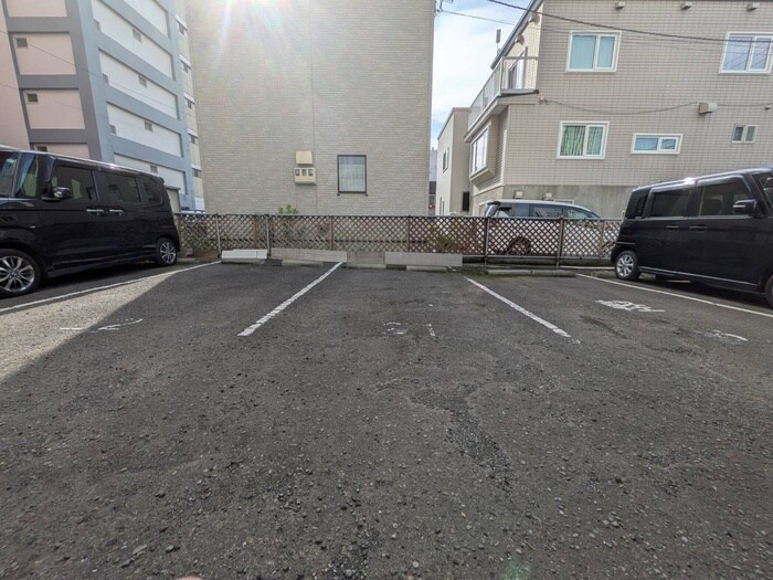 グランカーサ南11条の物件外観写真