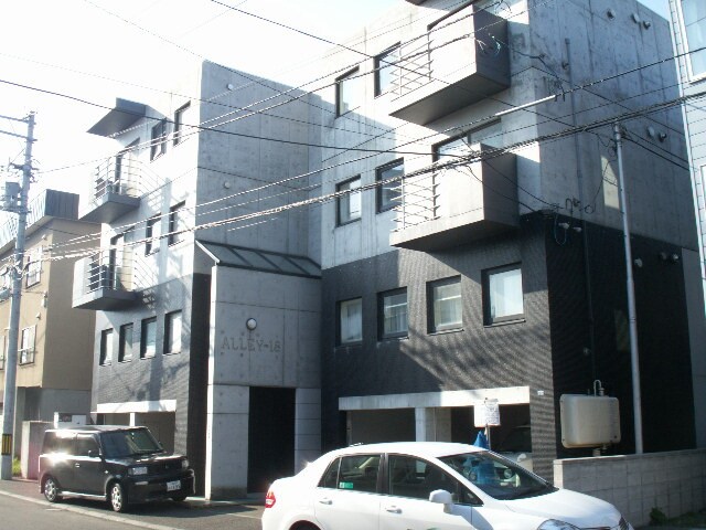 アレイ１８の物件外観写真