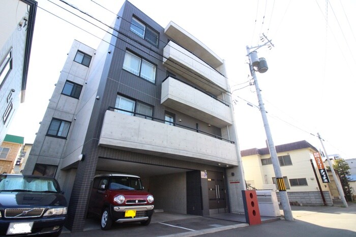 エリカ－ナ東札幌の物件外観写真