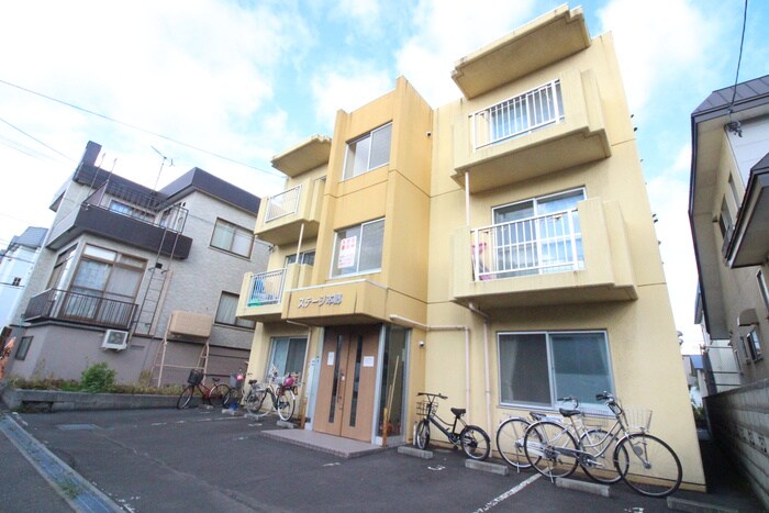 ステ－ジ本郷の物件外観写真