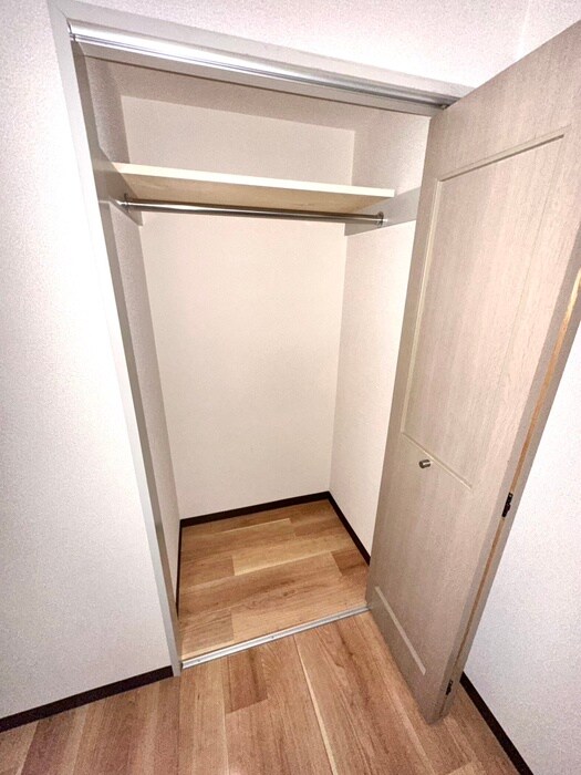 カピテ－ヌ円山の物件内観写真