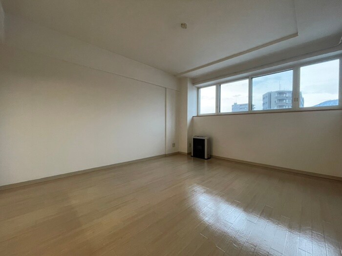 ＮＯＶＡ南円山の物件内観写真