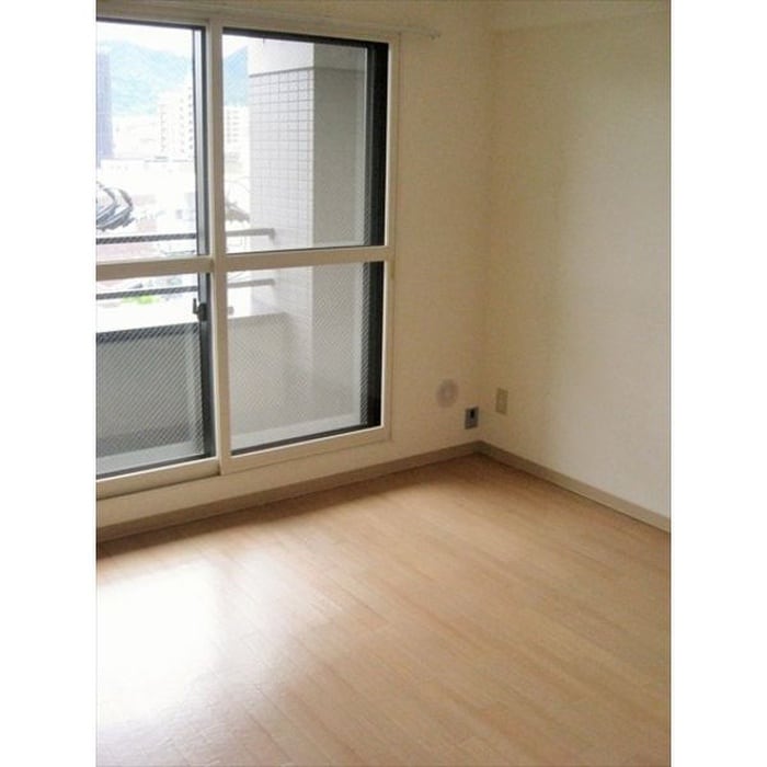 ＮＯＶＡ南円山の物件内観写真