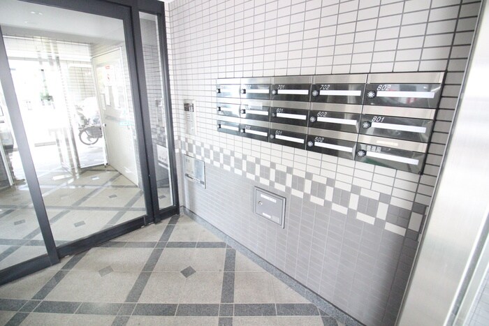 ＮＯＶＡ南円山の物件外観写真